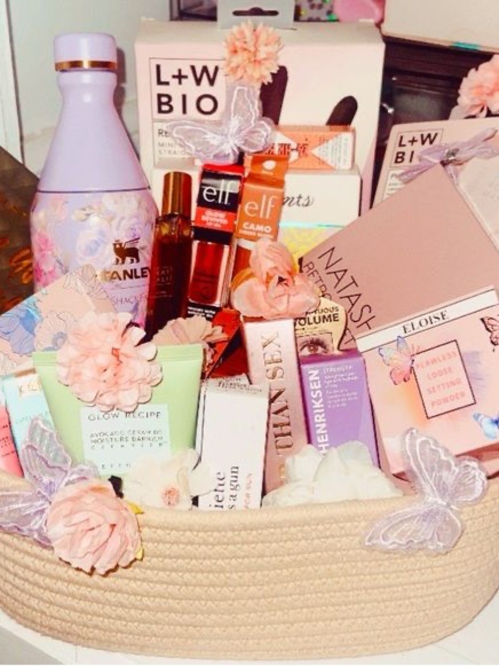 πMYSTERYπ self care / pamper / spa/ makeup / jewelry accessories gift basket